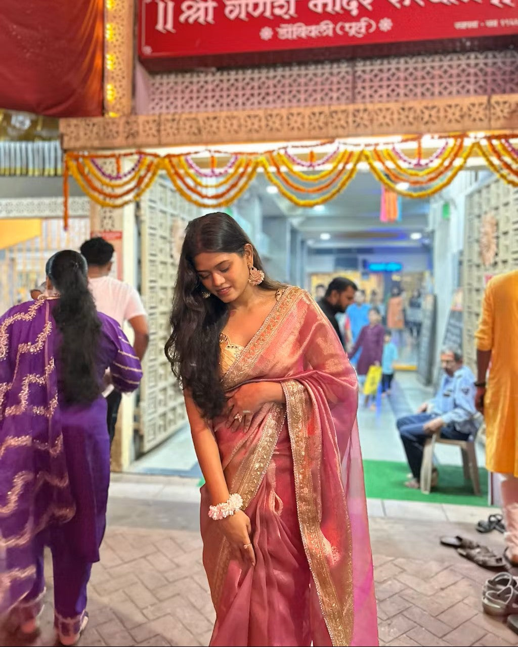 Janhvi Kapoor Inspired Pink Tissue Silk Saree