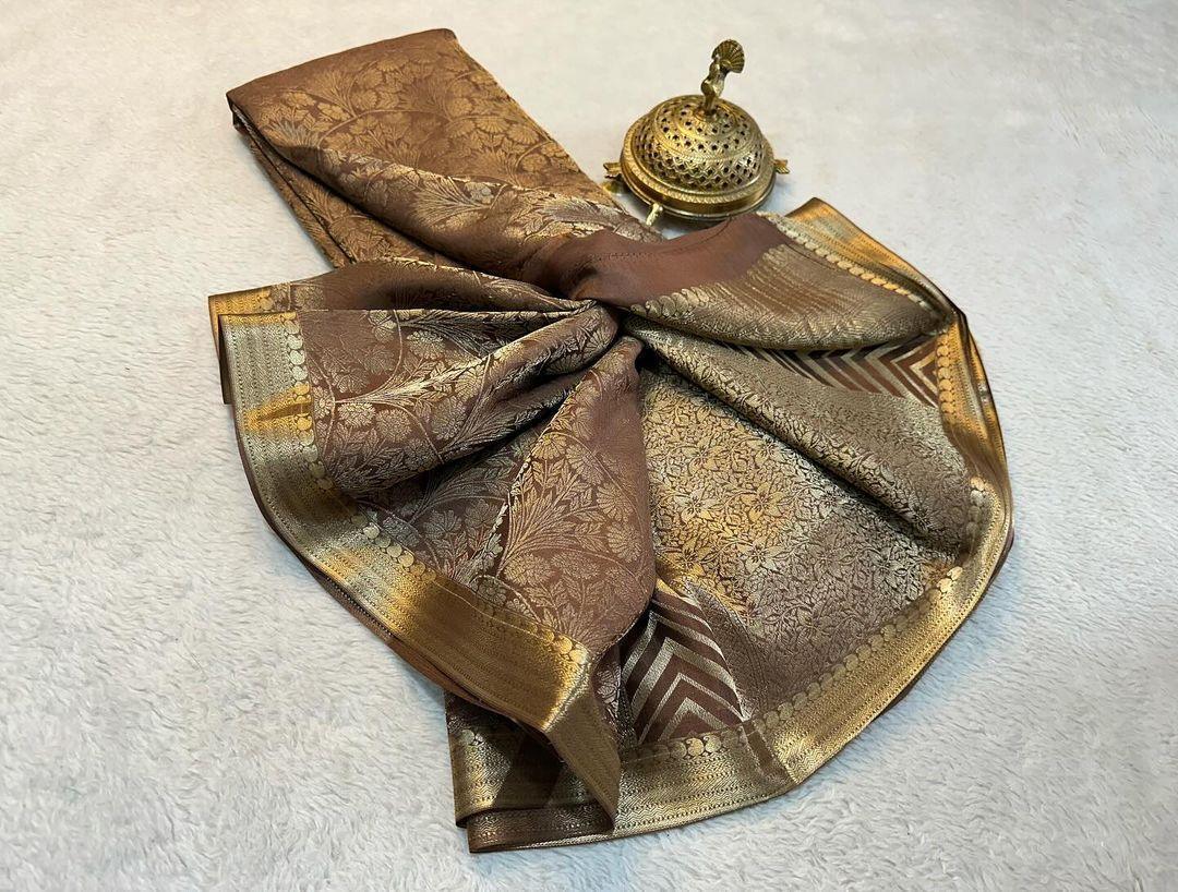 Luxury at Your Fingertips: Browse Our Mysore Silk Collection
