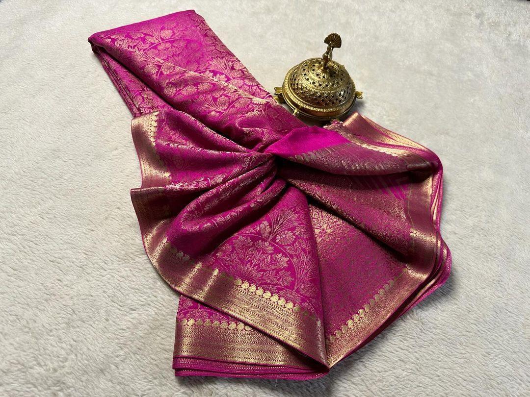 Fashion Meets Tradition: Shop Stunning Brocade Silk Sarees