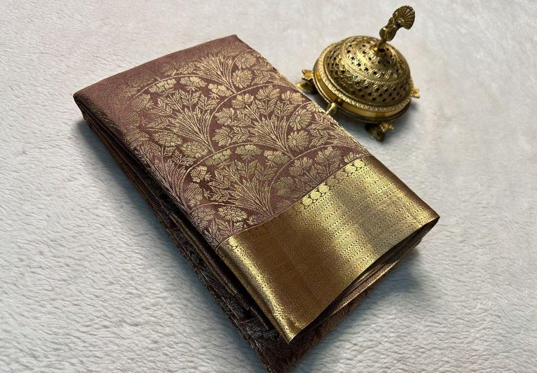 Luxury at Your Fingertips: Browse Our Mysore Silk Collection