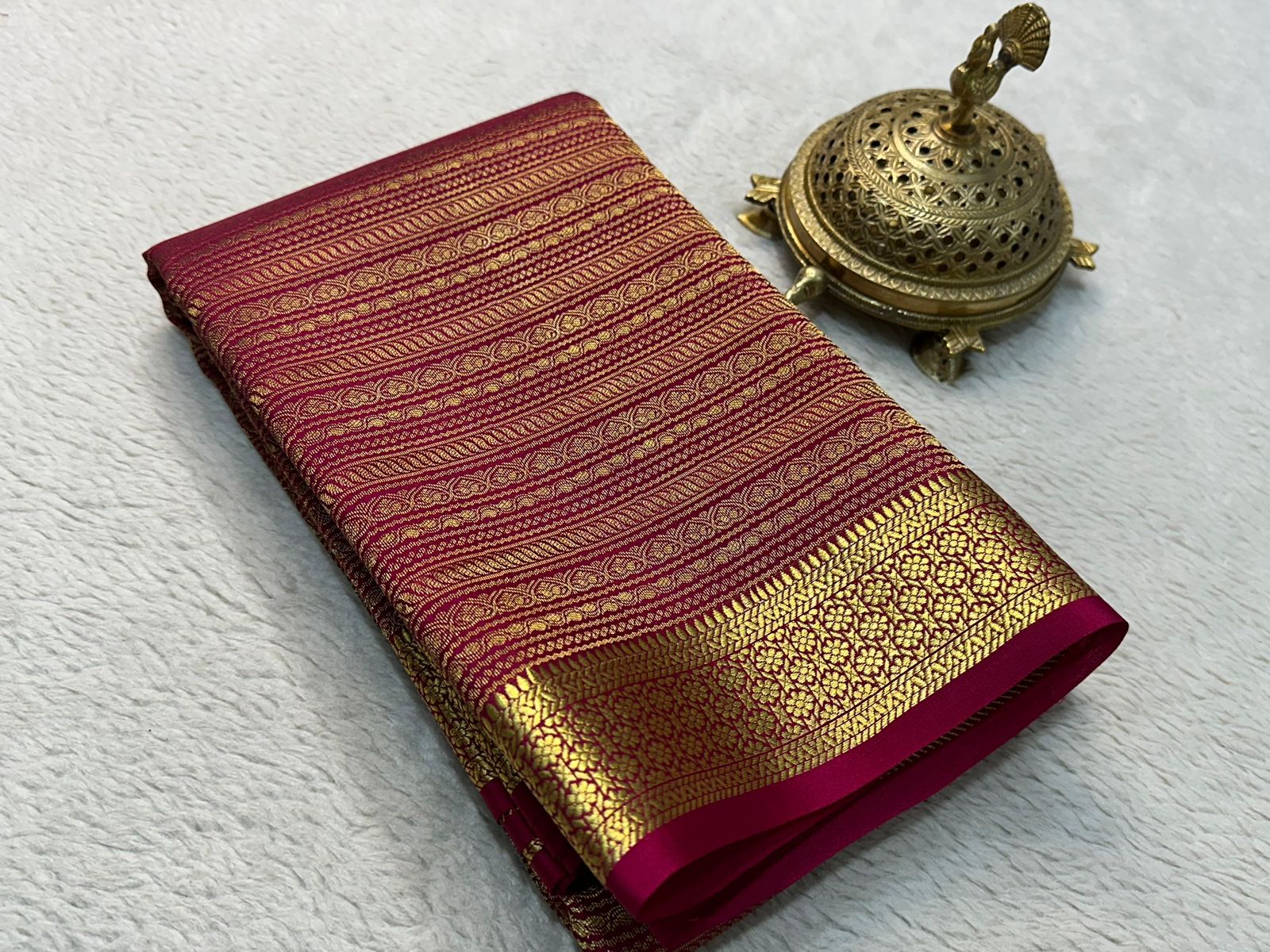 Radiate Royalty: Luxurious Silk Brocade Saree with Opulent Gold & Silver Zari